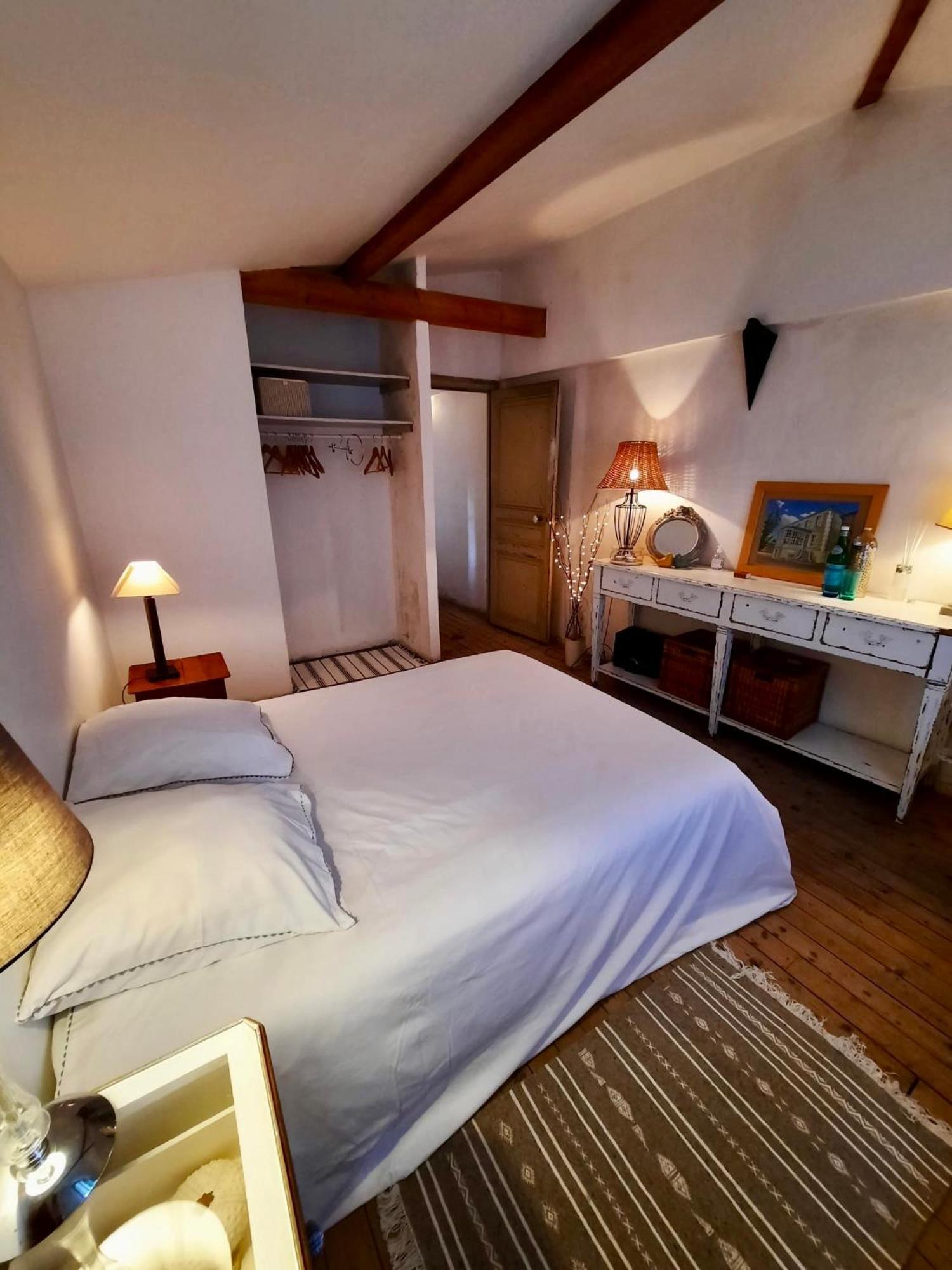 サンリス Pierres Et Jardins Bed & Breakfast エクステリア 写真