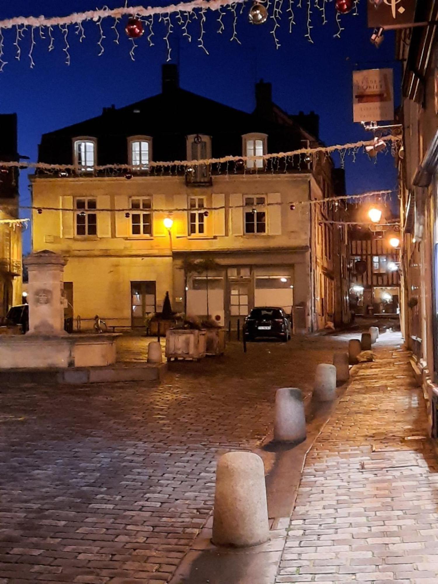 サンリス Pierres Et Jardins Bed & Breakfast エクステリア 写真